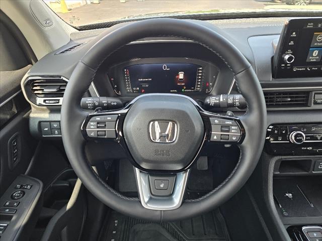 new 2025 Honda Pilot car, priced at $54,530