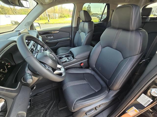 new 2025 Honda Pilot car, priced at $46,995