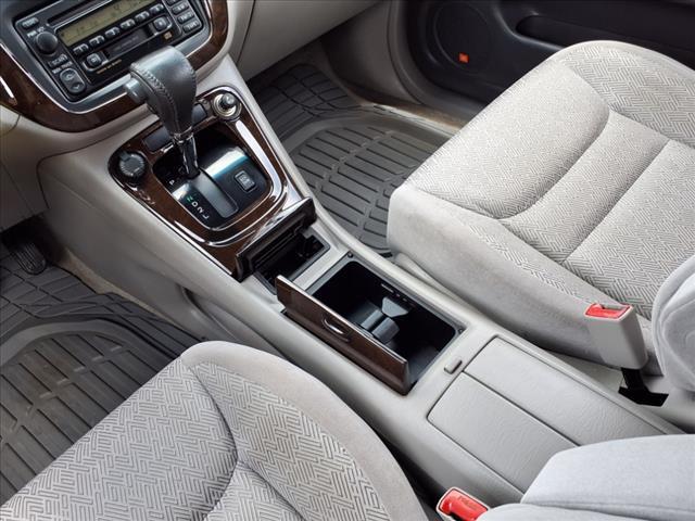 used 2002 Toyota Highlander car, priced at $7,397