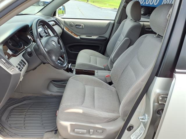 used 2002 Toyota Highlander car, priced at $7,397