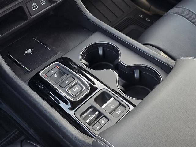 new 2025 Honda Pilot car, priced at $43,949