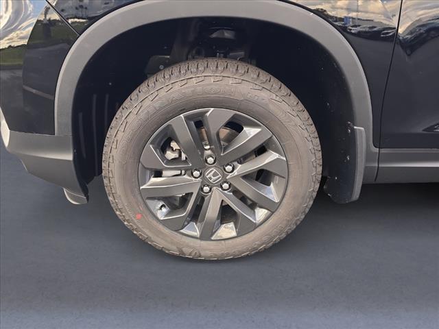 new 2026 Honda Ridgeline car, priced at $40,182