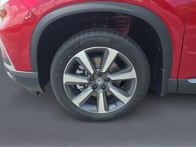 new 2025 Honda Pilot car, priced at $49,445