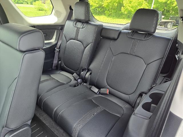 new 2025 Honda Pilot car, priced at $49,445