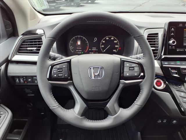 new 2026 Honda Odyssey car, priced at $47,981