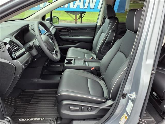 new 2026 Honda Odyssey car, priced at $47,981
