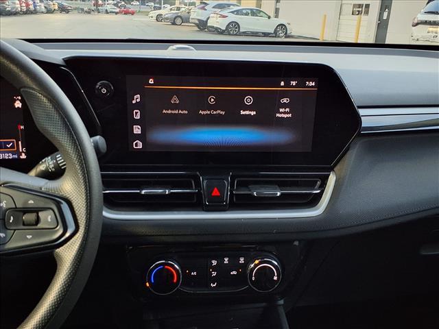 used 2024 Chevrolet TrailBlazer car, priced at $22,883