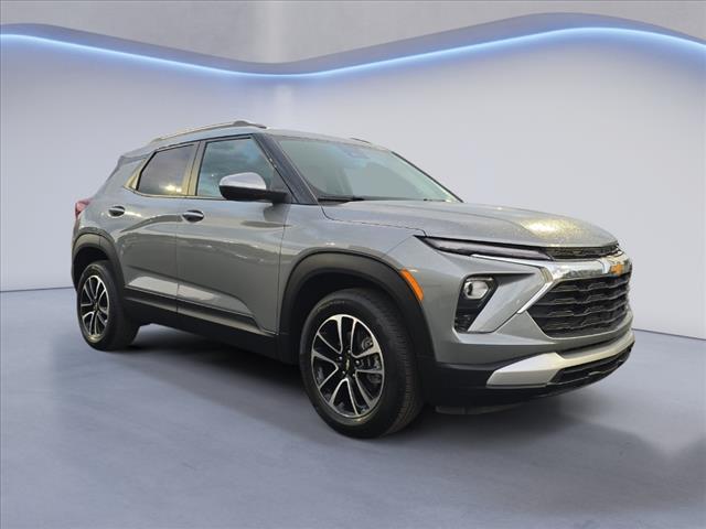 used 2024 Chevrolet TrailBlazer car, priced at $22,883