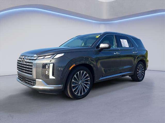 used 2024 Hyundai Palisade car, priced at $42,129