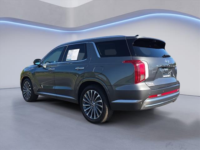 used 2024 Hyundai Palisade car, priced at $42,129