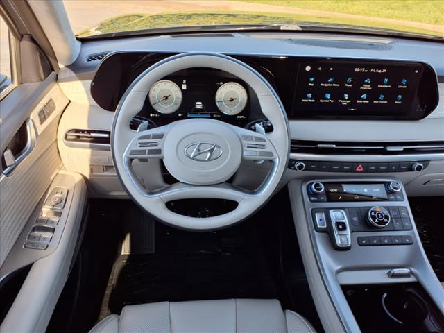 used 2024 Hyundai Palisade car, priced at $42,129