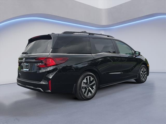 new 2026 Honda Odyssey car, priced at $43,840