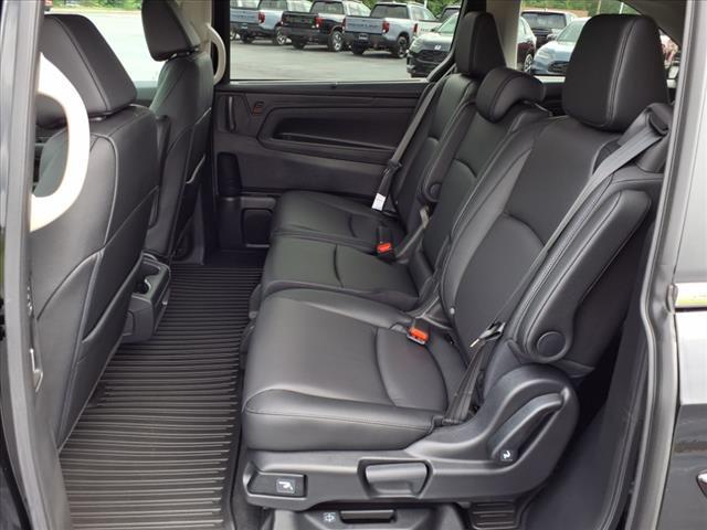 new 2026 Honda Odyssey car, priced at $43,840