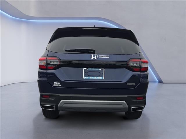 new 2025 Honda Pilot car, priced at $47,938