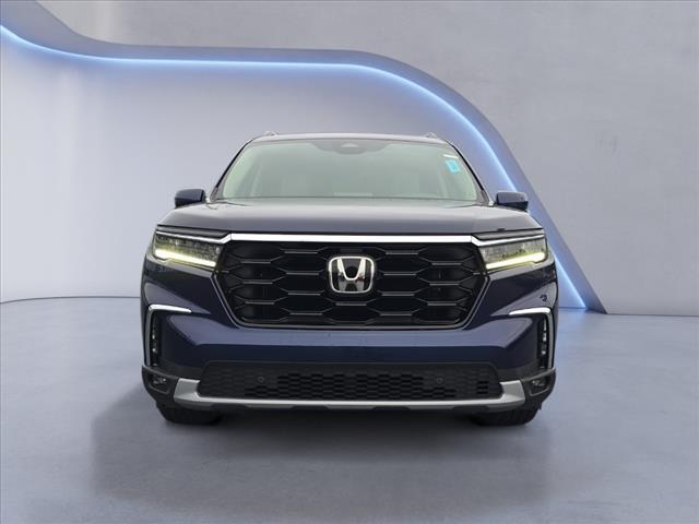 new 2025 Honda Pilot car, priced at $47,938