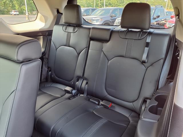 new 2025 Honda Pilot car, priced at $49,890