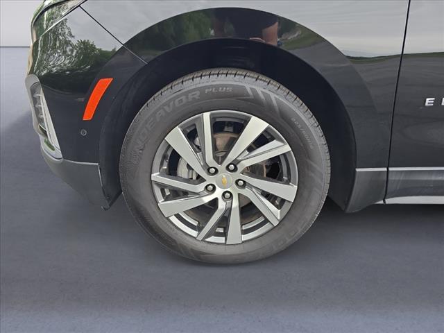 used 2022 Chevrolet Equinox car, priced at $27,151