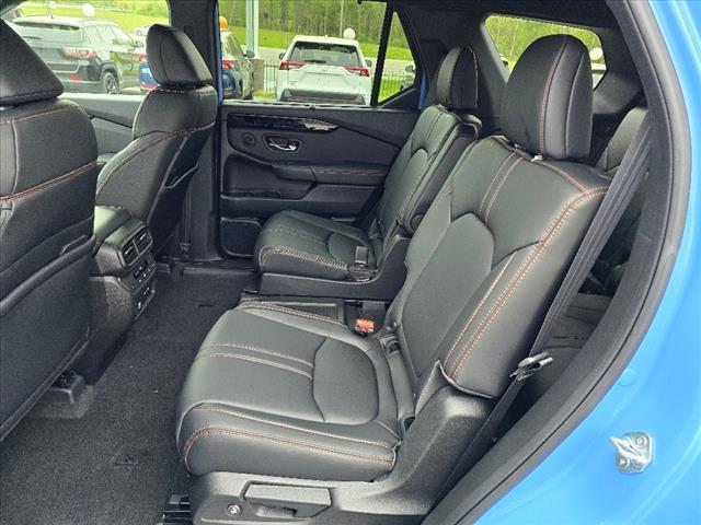 new 2025 Honda Pilot car, priced at $52,090
