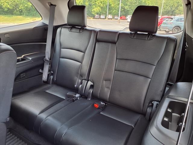 used 2022 Honda Pilot car, priced at $27,944