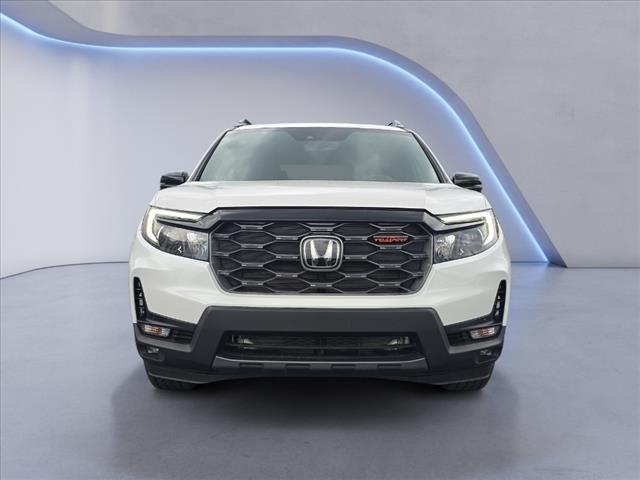 used 2025 Honda Passport car, priced at $41,894