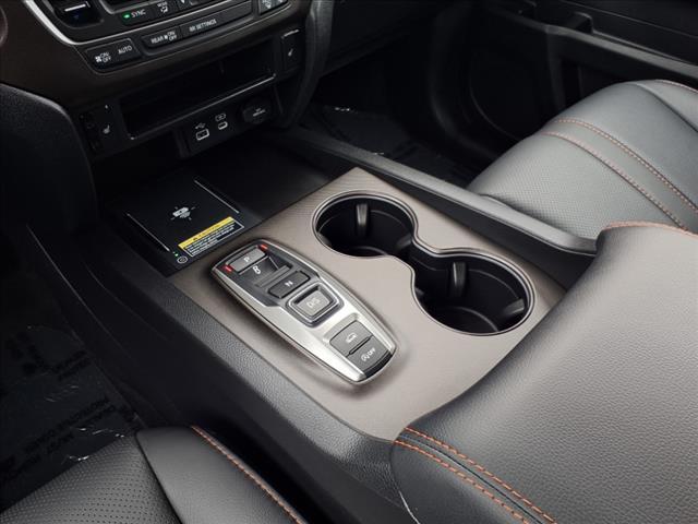 used 2025 Honda Passport car, priced at $41,894