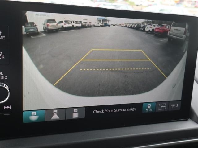 new 2025 Honda Pilot car, priced at $49,559