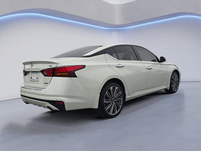 used 2023 Nissan Altima car, priced at $25,937