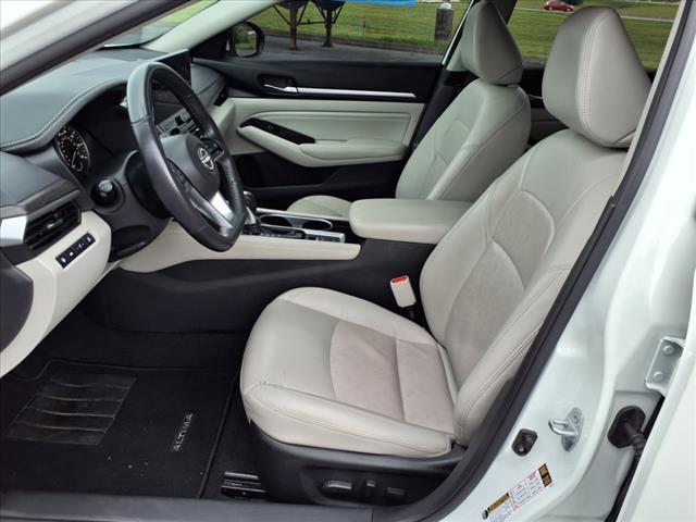 used 2023 Nissan Altima car, priced at $25,937