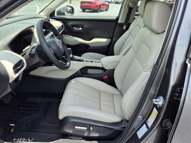 new 2025 Honda HR-V car, priced at $30,895