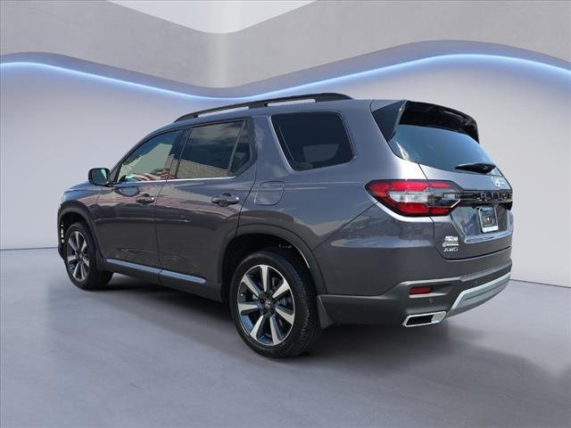 new 2025 Honda Pilot car, priced at $54,530