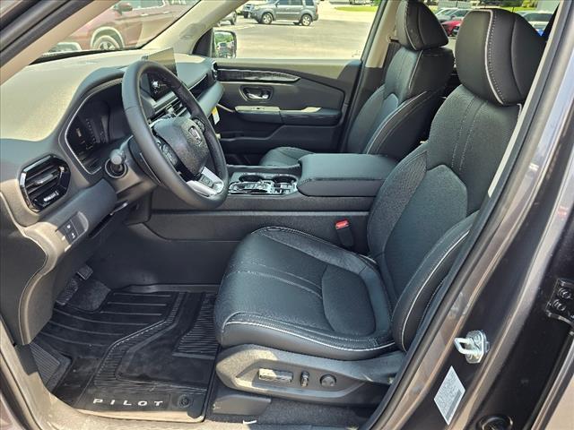 new 2025 Honda Pilot car, priced at $54,530