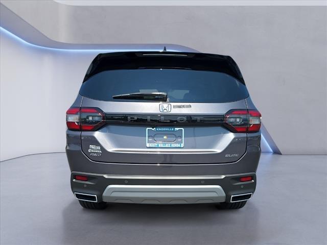 new 2025 Honda Pilot car, priced at $54,530