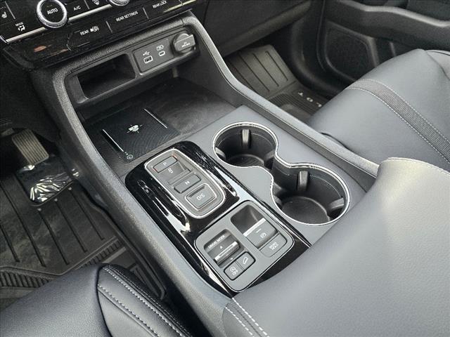 new 2025 Honda Pilot car, priced at $49,405