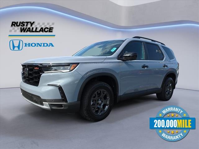 new 2025 Honda Pilot car, priced at $51,350