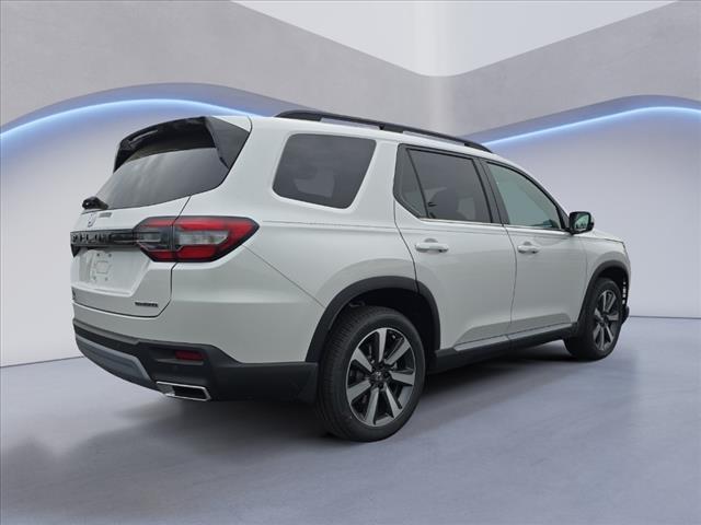 new 2025 Honda Pilot car, priced at $51,505