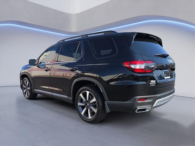 new 2025 Honda Pilot car, priced at $54,530