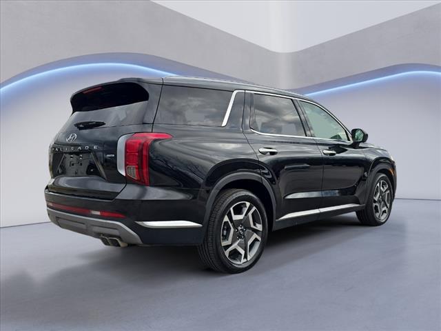 used 2023 Hyundai Palisade car, priced at $37,651