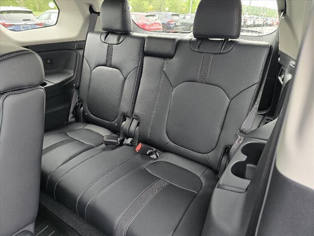 new 2025 Honda Pilot car, priced at $48,280