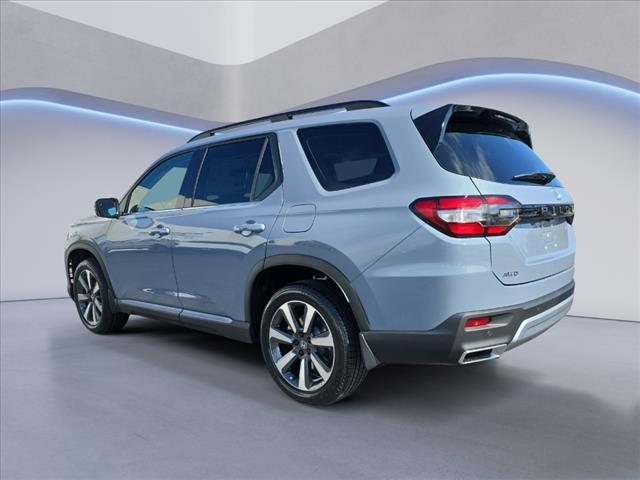 new 2025 Honda Pilot car, priced at $51,550