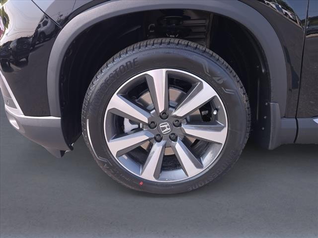 new 2025 Honda Pilot car, priced at $53,490