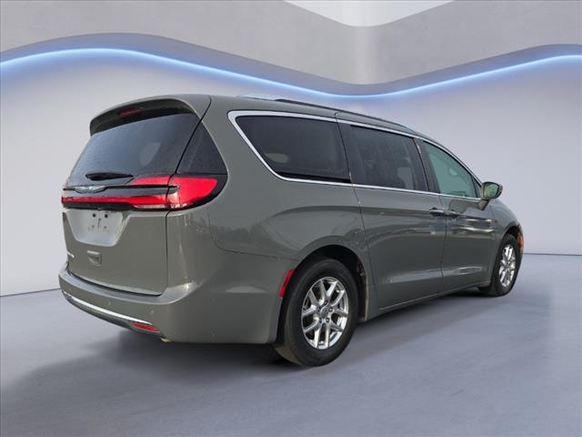 used 2021 Chrysler Pacifica car, priced at $22,759