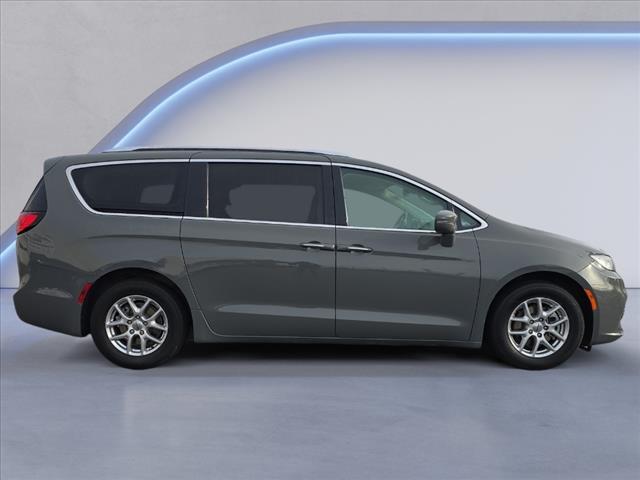 used 2021 Chrysler Pacifica car, priced at $22,759