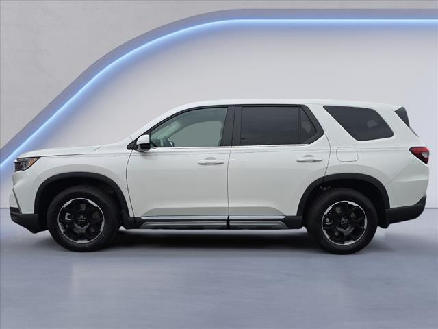 new 2025 Honda Pilot car, priced at $49,650