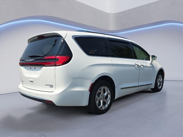 used 2021 Chrysler Pacifica car, priced at $23,968