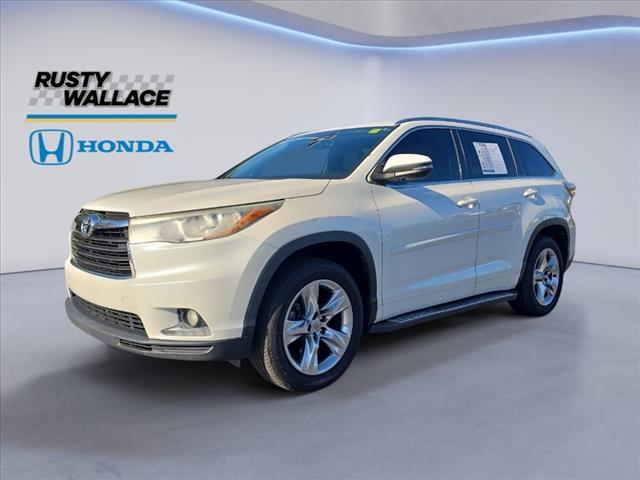 used 2014 Toyota Highlander car, priced at $13,888