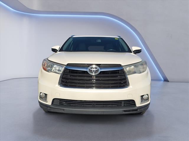 used 2014 Toyota Highlander car, priced at $13,888