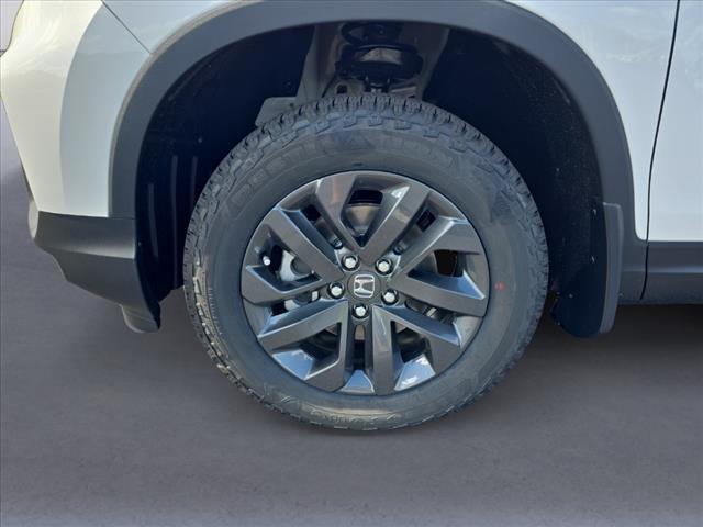 new 2025 Honda Ridgeline car, priced at $42,305