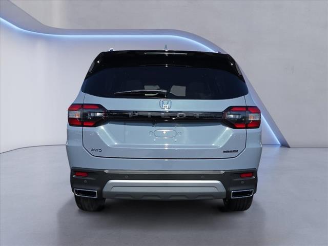 new 2025 Honda Pilot car, priced at $50,990
