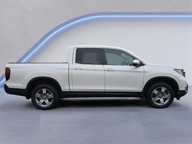 new 2025 Honda Ridgeline car, priced at $43,290