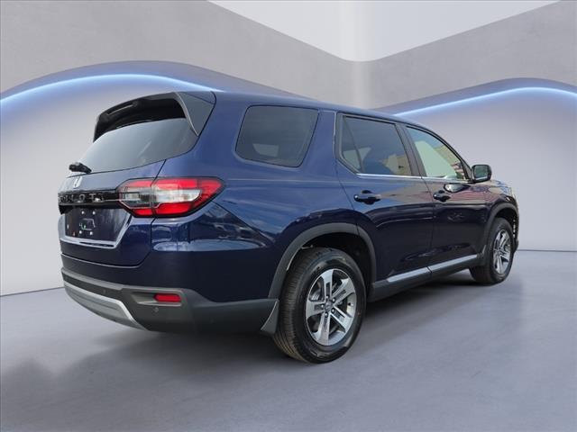 new 2025 Honda Pilot car, priced at $44,950